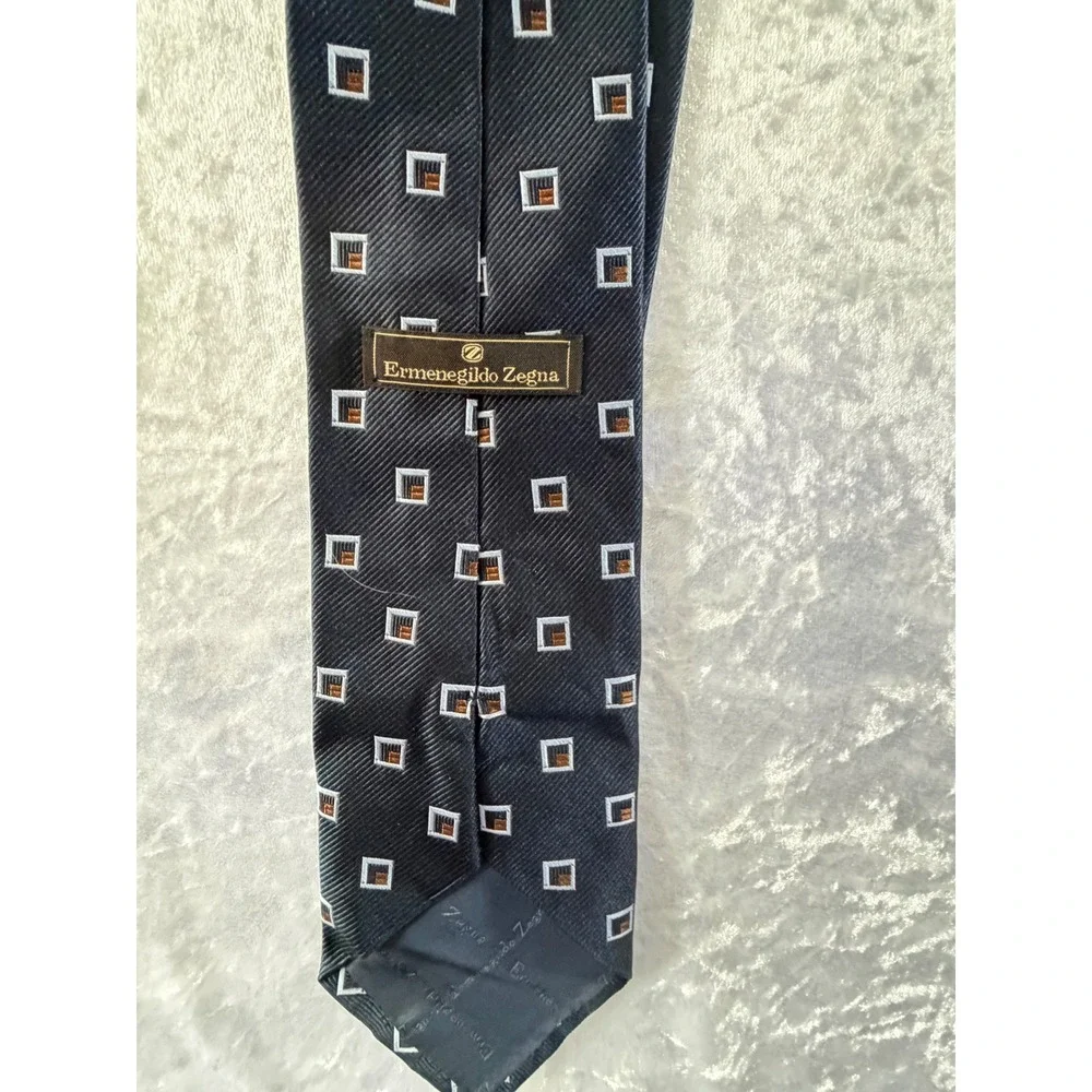 Ermenegildo Zegna Navy Blue Silk Geometric Pattern Mens Neck Tie